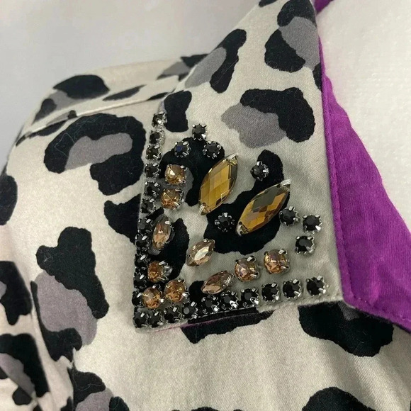 Lane Bryant button down shirt animal print - Picture 6 of 9